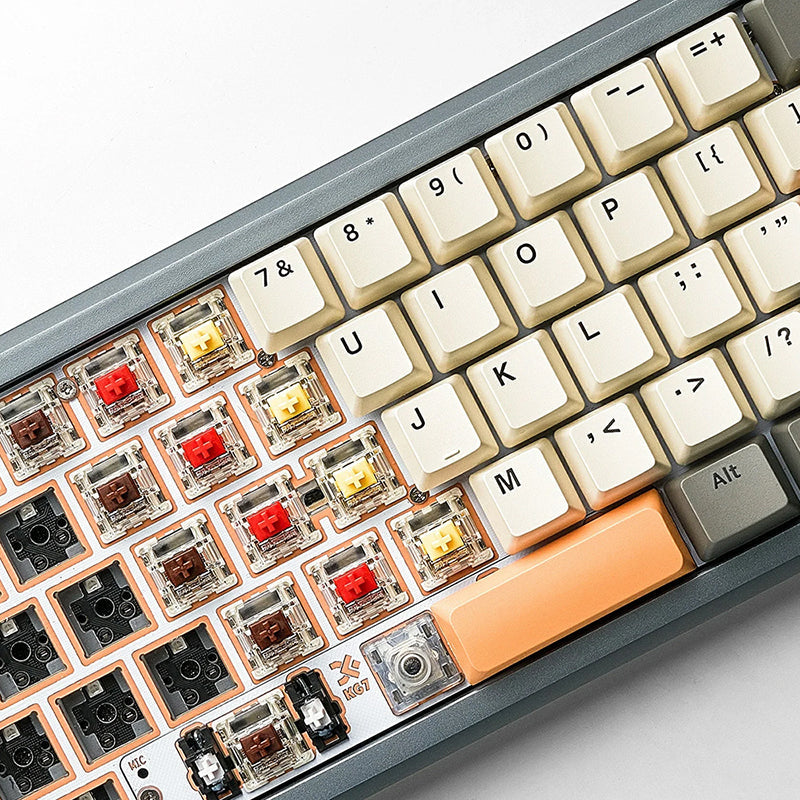 SKYLOONG GK61 Pro Aluminum Mechanical Keyboard With Split Spacebar - keycapcovers