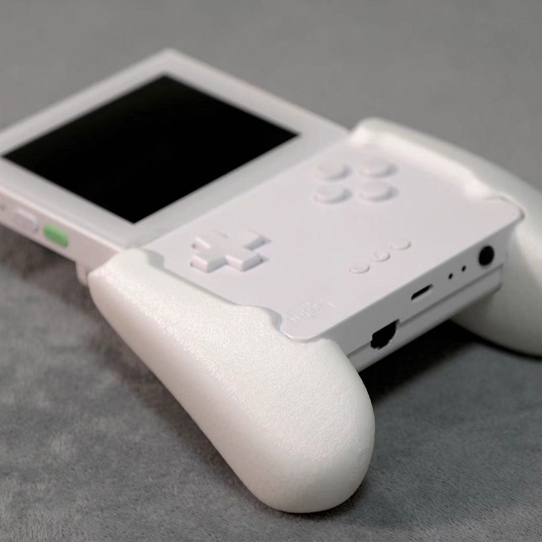 3D Printed Flexible Handle for Analogue Pocket Game Consoles