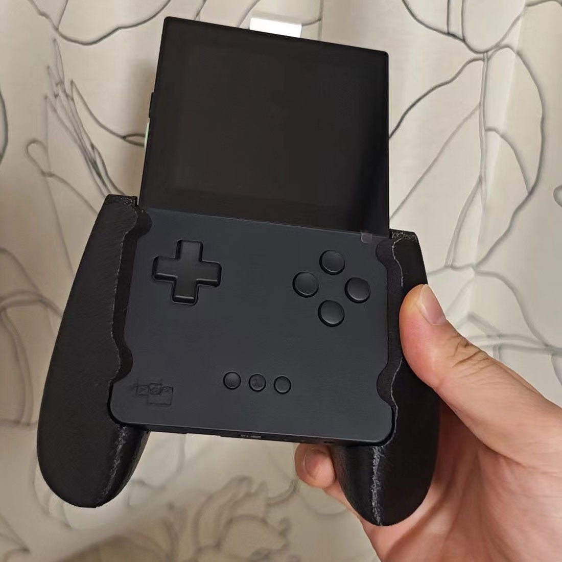 3D Printed Flexible Handle for Analogue Pocket Game Consoles