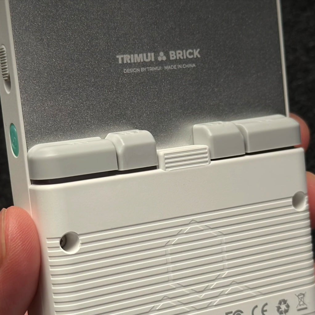 TRIMUI BRICK 3.2-inch Retro Handheld Game Console (Presale: Nov 20-30)